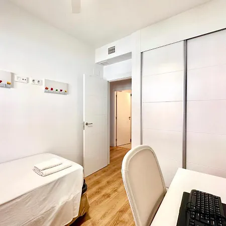 Magnifico De Ensueno Con Piscina Y Parking Apartment